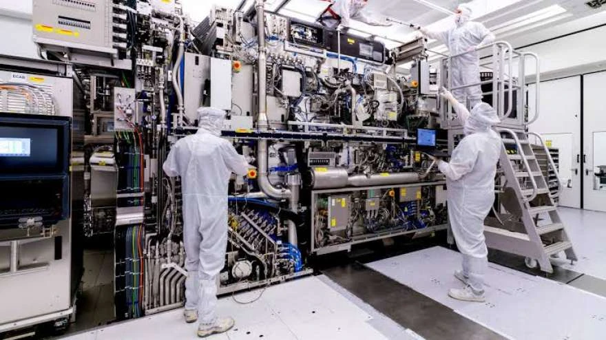Чистий прибуток ASML у III кварталі зріс більш ніж удвічі - до EUR4,96 млрд